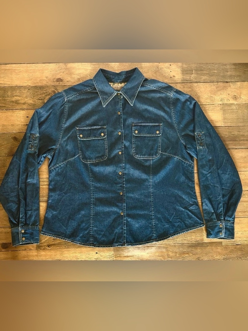 i. e Relaxed Woman Denim Snap Button Western Shirt Dark Wash Long Sleeve Utility - Picture 4 of 15